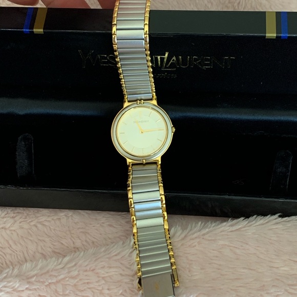 Yves Saint Laurent Watch❌ SALE ❌ - Picture 7 of 8
